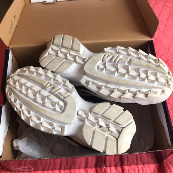 DISRUPTOR II - Picture 2 of 3